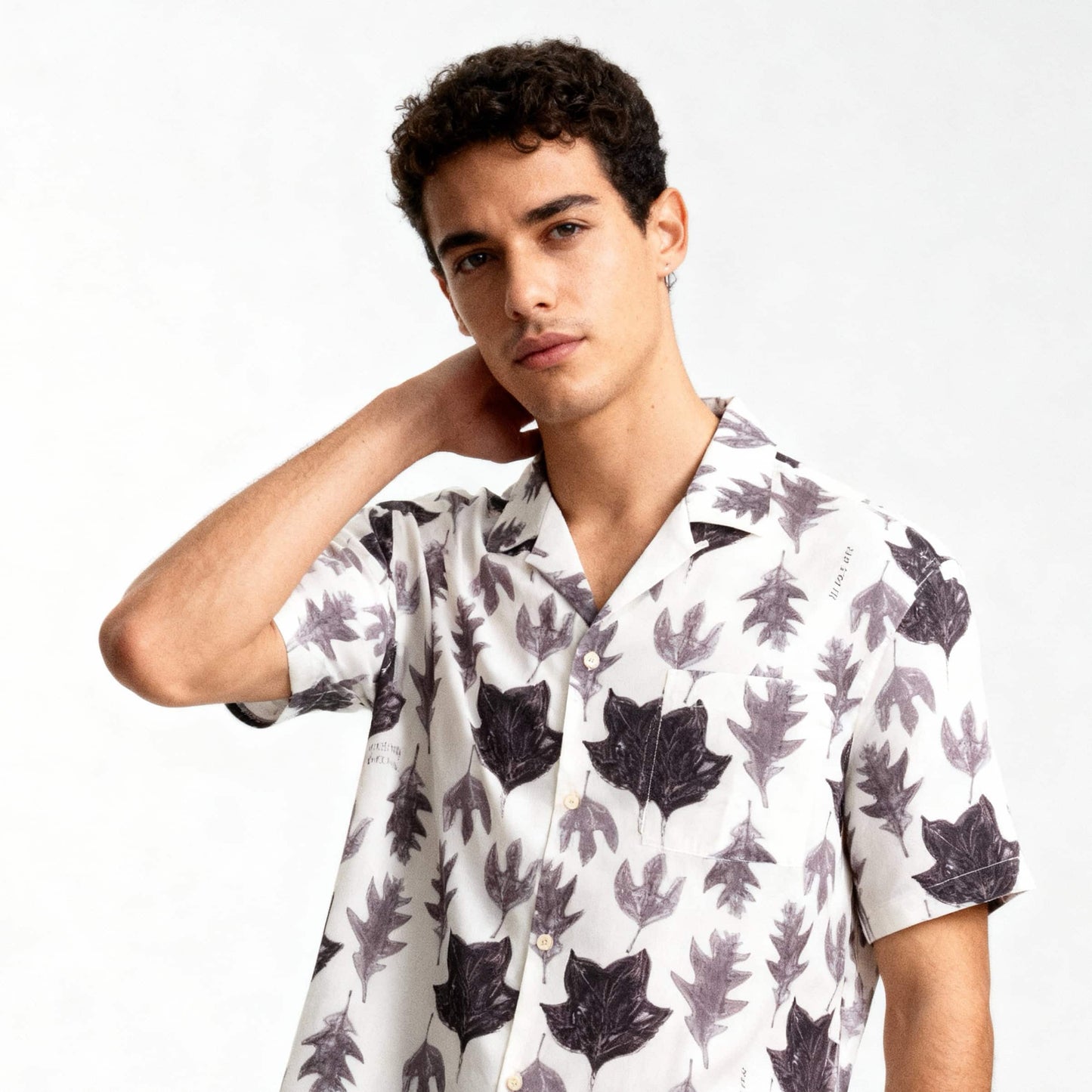 Camisa Homem Scotch & Soda Branca com Estampa de Folhas